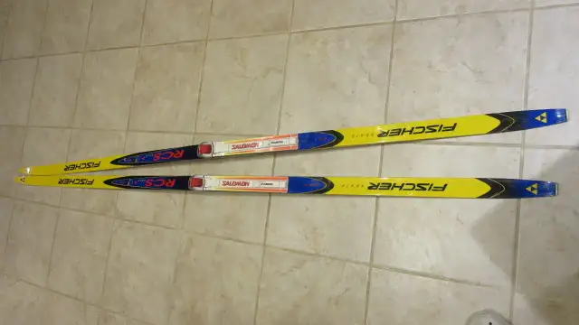 Fischer RCS Skate cross country ski 185cm in Ski in Ottawa - Image 2