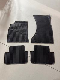 Audi B8 to B8.5 OEM rubber mats 