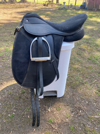 Dressage saddle 