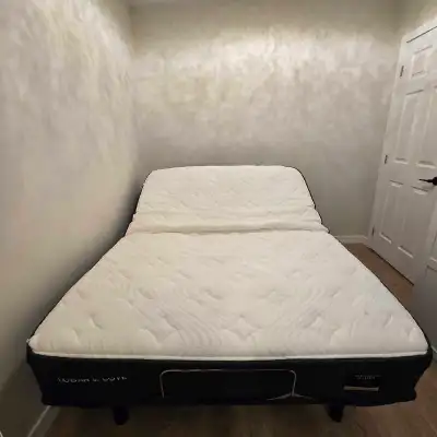 Douglas Queen-Size Adjustable Bed , View more