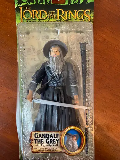 Toybiz Lord of the Rings Gandalf with light up staff, View more