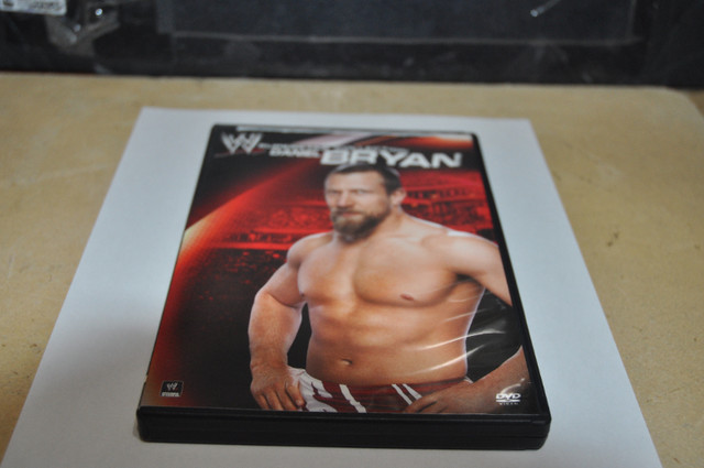 WWE dvd Superstar Collection daniel bryan wrestling 2012 roh nxt dans Art et objets de collection  à Victoriaville