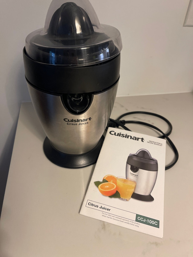 Cuisinart citrus juicer in Processors, Blenders & Juicers in Mississauga / Peel Region