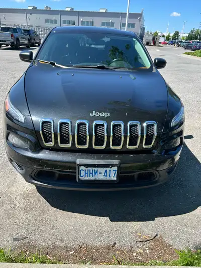 2014 Jeep Cherokee 138341km No engine light or any dash lights. Automatic transmission, 4cyl engine...