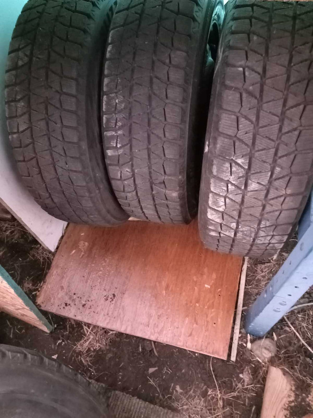 4 tires on rims in Tires & Rims in Trenton - Image 4