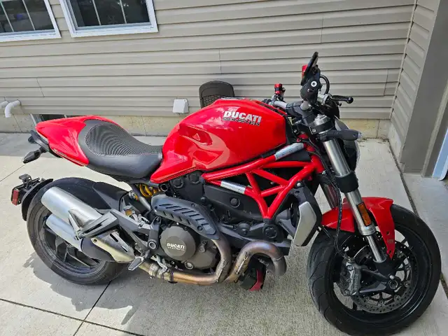 ducati monster 1200 in Sport Touring in Woodstock - Image 2