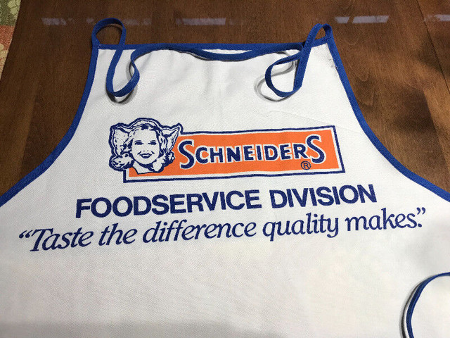 ASSORTED SCHNEIDER'S FOOD MEATS ITEMS- 2 APRONS TRUCK BANNER in Arts & Collectibles in Mississauga / Peel Region - Image 2