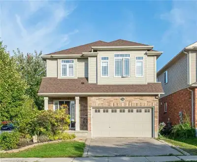 2 Rooms Available for Rent in a Beautiful Laurelwood Home | Waterloo Available September 1, 2026 $90...