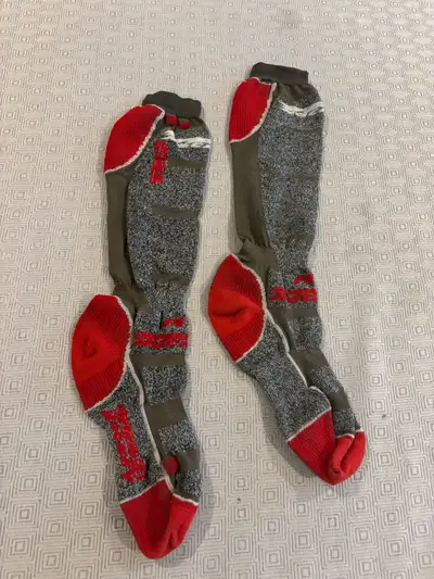 Sports Base Layer Socks - Bas de Performance Sportive, View more