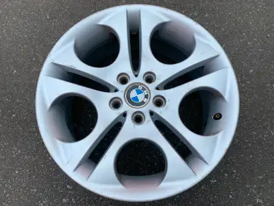 Here is 1 X single Genuine OEM Factory 18X8" Front BMW Style 107 Z4 series rim in good used conditio...