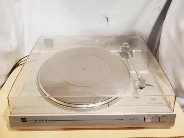 Vintage Dual  Turntable Model CS616Q in Stereo Systems & Home Theatre in Mississauga / Peel Region - Image 7