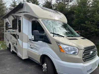 Still Available - buyers financing fell through - 2018 Thor Motor Coach Gemini 23TK Class B+ (Class...