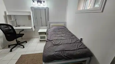 EGLINTON AND CALEDONIA ROOM FOR RENT AVAILABLE AUGUST 1ST