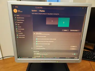 ⭐HP L1740 17in LCD monitor (1280 x 1024, 75Hz) w/ Rotating Base⭐, View more