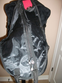 Like New Large Canvas & Mesh Backpack with Zippered Bottom Coole