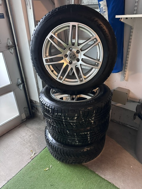 Near-new BF Goodrich Winter tires on Rims in Tires & Rims in Ottawa - Image 3