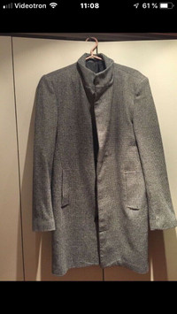 Manteau Zara porte 3-4 fois large homme 