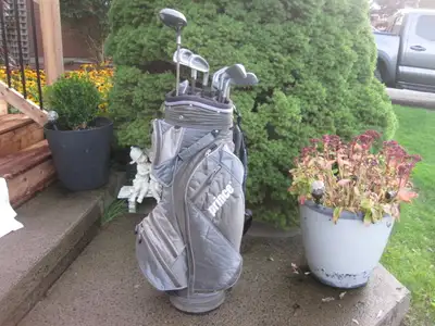 Men's Right Hand 11-pc. Golf Set (Mitsushiba Verdict) & Golf Bag, View more