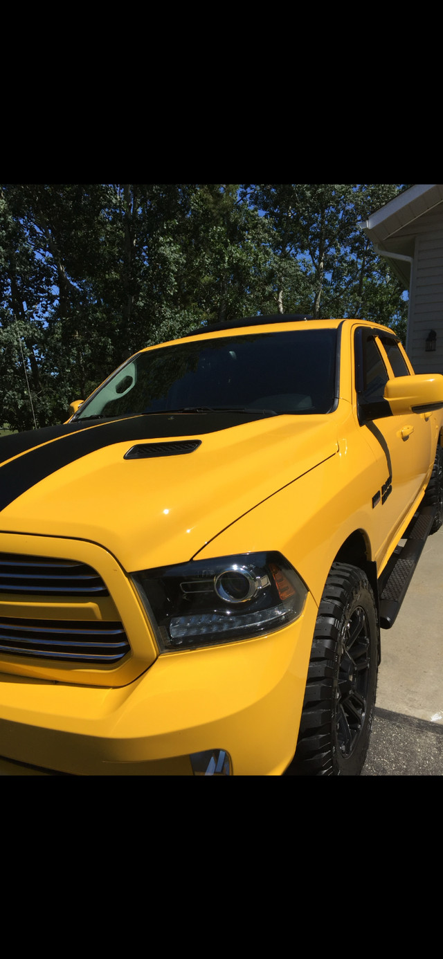 2016 ram 1500 in Cars & Trucks in Edmonton - Image 2