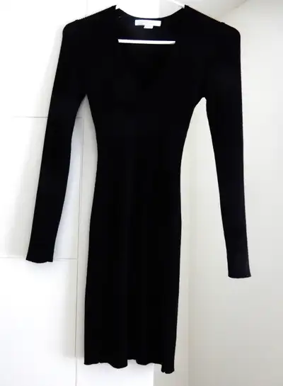 V NECK RIBBED KNIT DRESS, View more