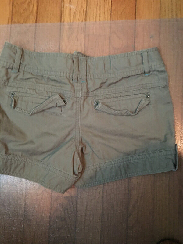 Cherokee Shorts--Youth size 14 in Kids & Youth in Thunder Bay - Image 2