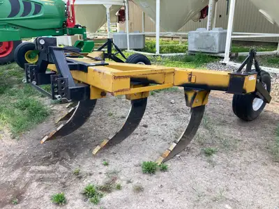 Kirchener 5 shank subsoiler set on 24” spacing, rear mounted wheels improve stability. Can be return...