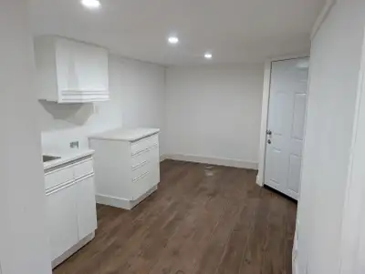 Newly Renovated Basement Apartment – $1,500 All Inclusive Bright, newly renovated basement apartment...