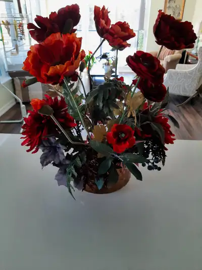 Beautiful decorative floral arrangement, View more