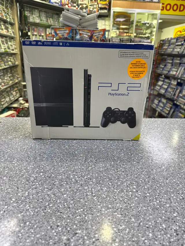 PS2 Slim System In Box Black in Older Generation in Oshawa / Durham Region - Image 2