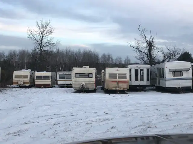 80 camper trailers parts windows doors tiny homes sheds living in RV & Camper Parts & Accessories in Barrie - Image 4