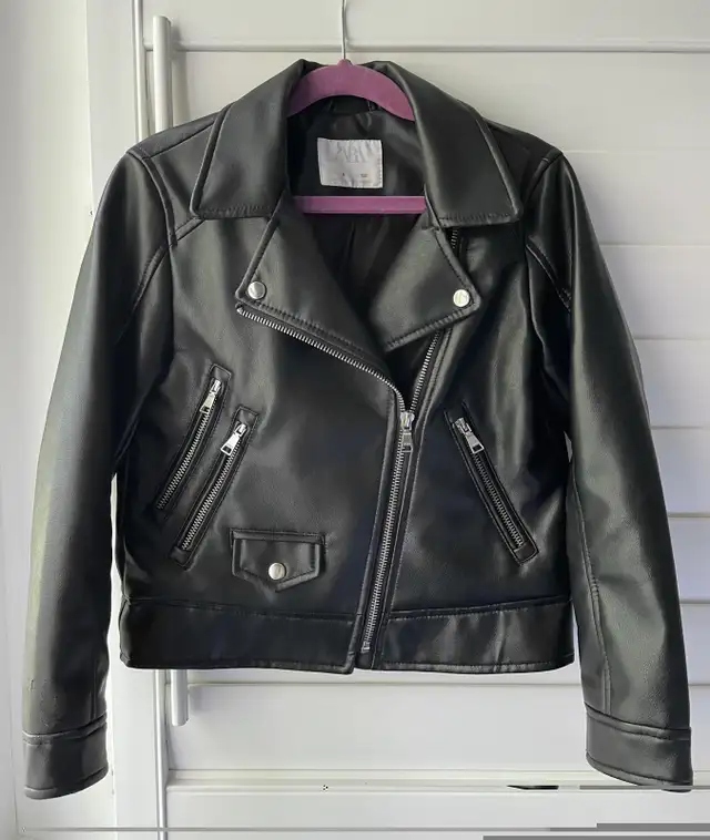 Zara Girls Faux Leather Biker Jacket (Size 8) in Kids & Youth in City of Toronto - Image 5