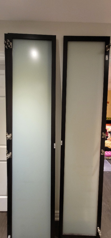 Ikea Fevik Glass Door in Cabinets & Countertops in City of Toronto - Image 2