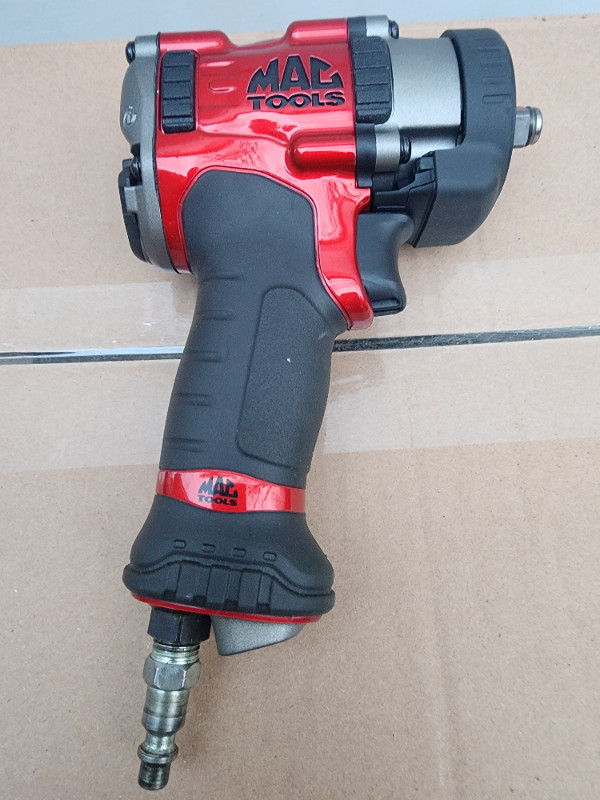 Mac Tools 1/2” Drive Air Impact Wrench Brand New Air Gun in Power Tools in Windsor Region