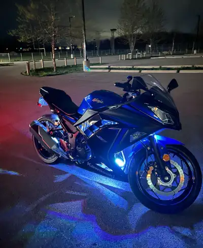 Looking to sell this beautiful custom blue Kawasaki Ninja 300SE. Excellent like New condition with o...
