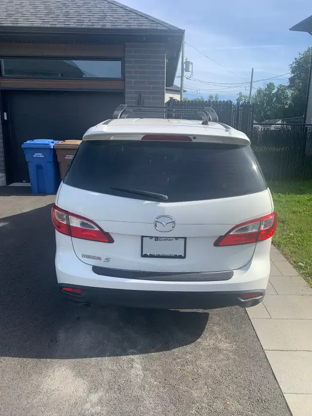 Mazda 5 GT 2012, 6 passengers64840188483331123