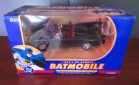 BATMAN 1960's Batmobile Die-Cast Car (2004) 1:24 Corgi- NEW
