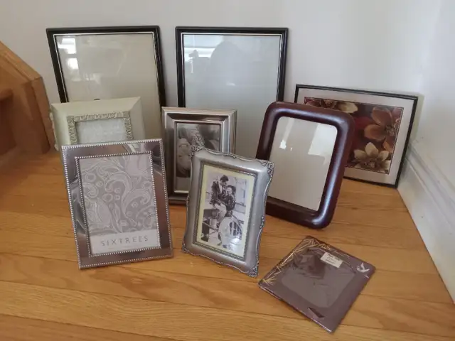 Photo frames/candle holders/framed pictures for sale in Home Décor & Accents in City of Toronto - Image 2