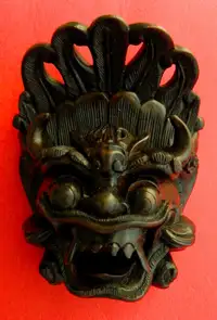 Sculpture Bali Lion Singha bois ébène