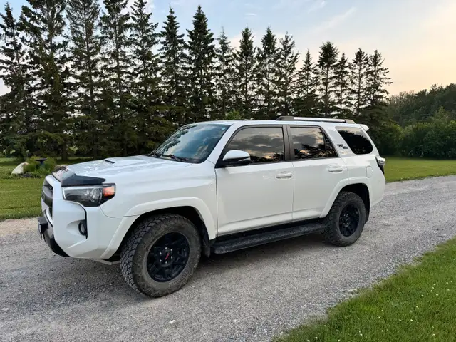 2018 Toyota 4 Runner TRD off road62939425761795121