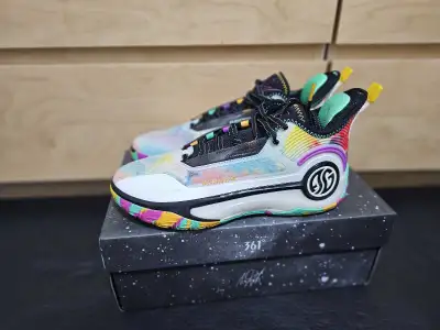 361 AG4 size 8, View more