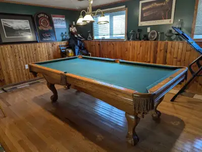 Pool table , View more