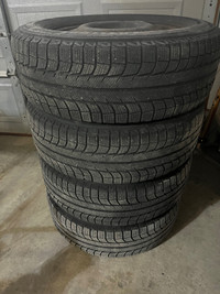 Michelin Lattitude  X-Ice winter tires on rims 235/65R17