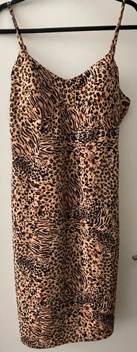 (NWOT) No Boundaries Leopard Print Women’s BodyCon Dress