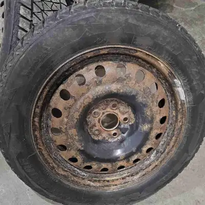 SEELING 4 STEEL RIMS AND TIRES. P225/60R18.TREAD DEPTH IS APPROX. 8/32" REMAINING. CAME OFF A LEXUS...