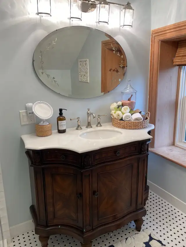 ❄️ Ski Season Rental – Quiet 2 Bedroom Home in Meaford ❄️ in Ontario in Canada - Image 11