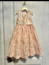 flower girl dress Laval / North Shore Greater Montréal Preview