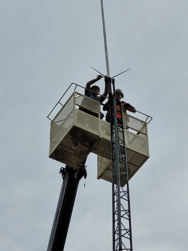 Antenna Tower,  Radio Tower, Wind Tower in Other in Calgary - Image 2