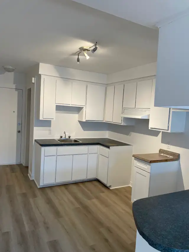 3 1/2 a louer, 1125$/mois, chauffage inclus