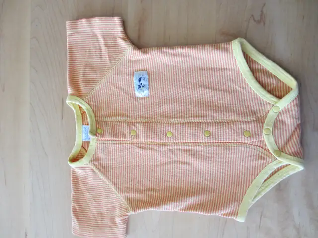 Cache-couche unisexe 3-6 mois (c53) in Clothing - 3-6 Months in City of Montréal - Image 3