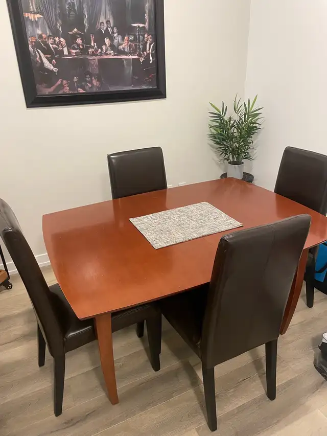 Dining Table + Chairs in Dining Tables & Sets in Hamilton - Image 2
